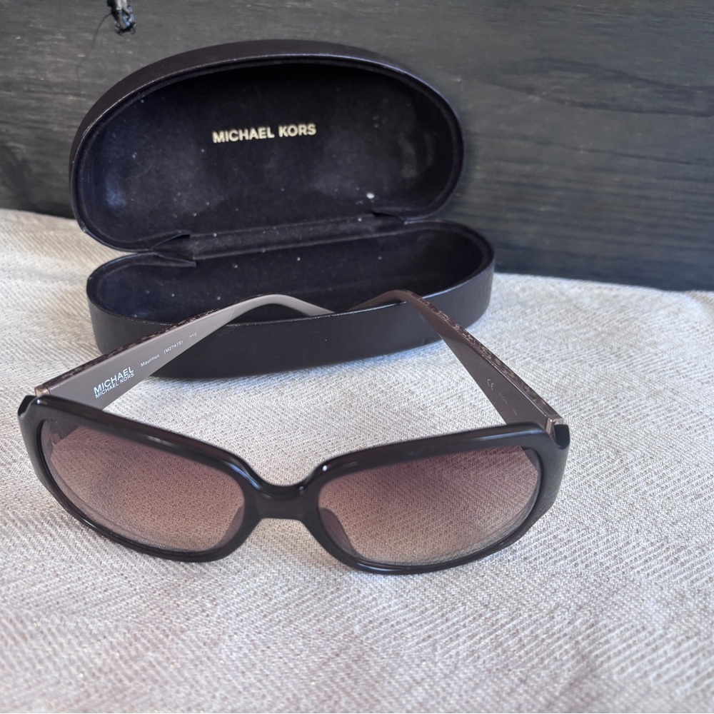 Michael Kors Brown Sunglasses with brown gradient lenses